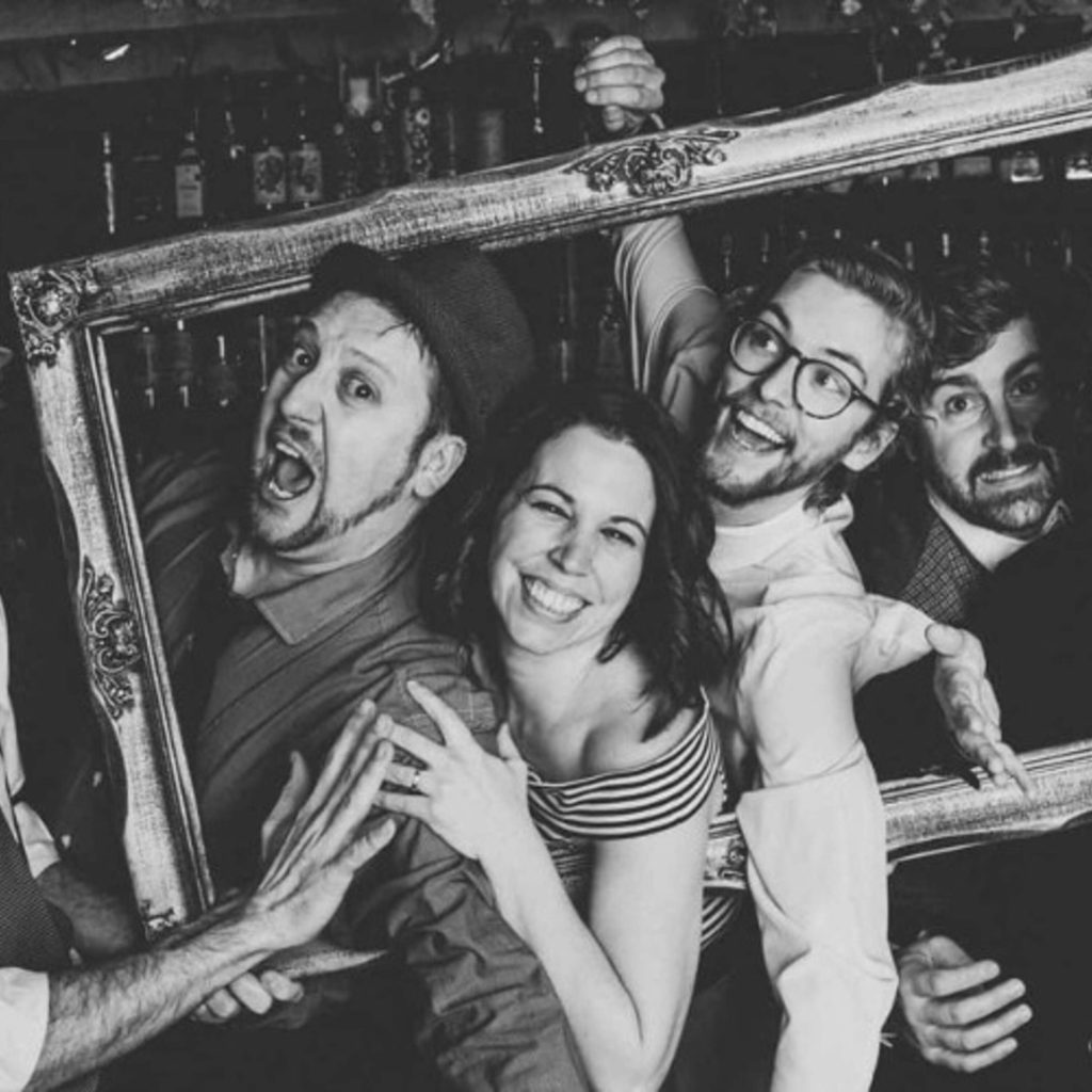 MUSIQUE – Retrouvez l’interview exclusive du mythique groupe Yelo Molo !