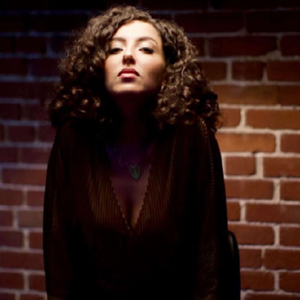 MUSIQUE – OneNessa dévoile Équinoxes, son tout premier album