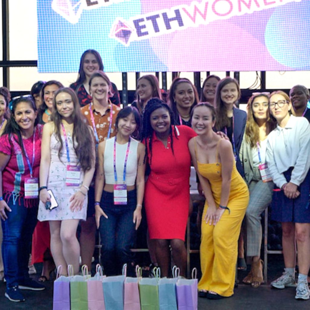 REPORTAGE – Un fonds d’investissement féministe se fait sa place à la Conférence Blockchain Futurist 2023