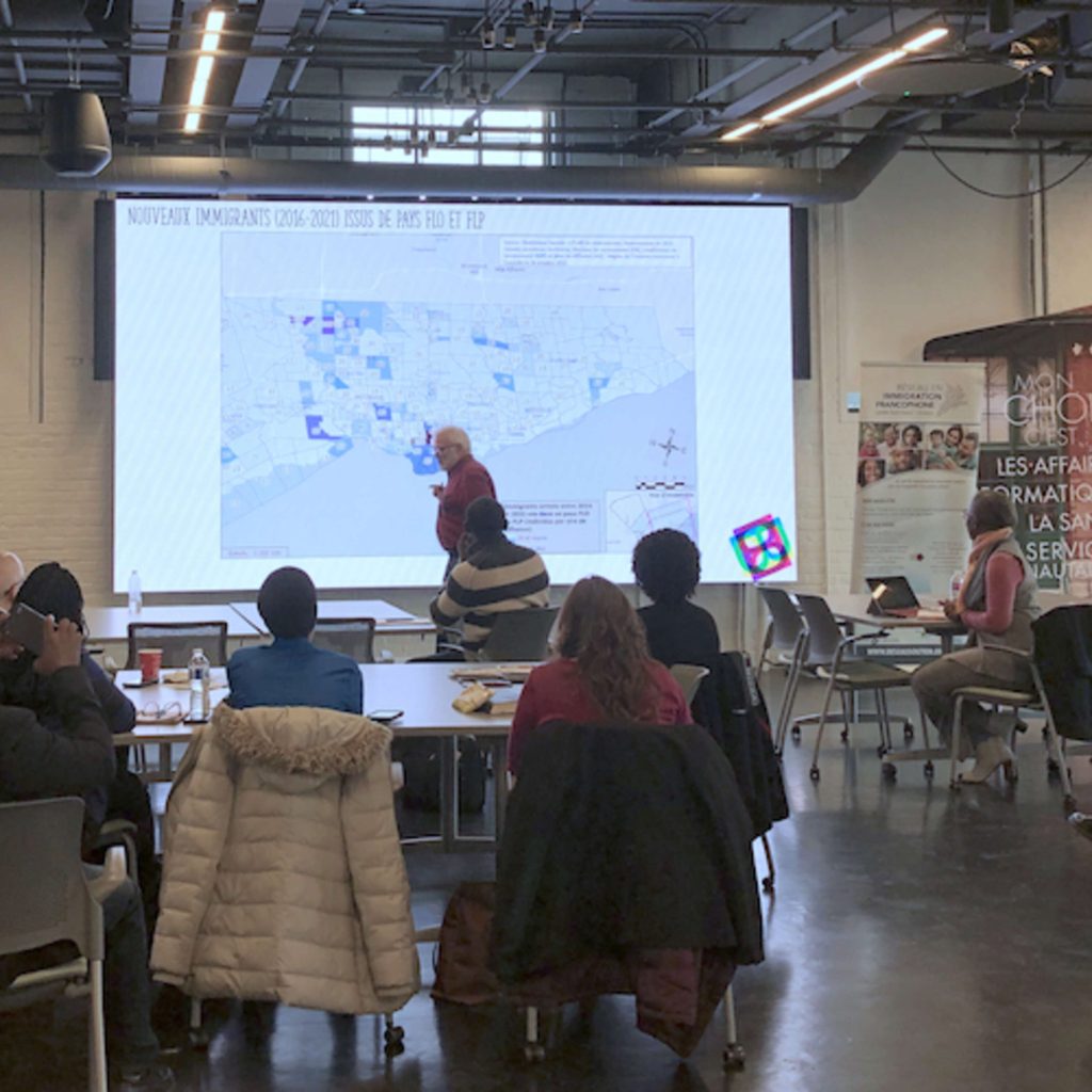 REPORTAGE – Un rapport affirme que l’immigration francophone a besoin de relationnel en plus des services d’installations