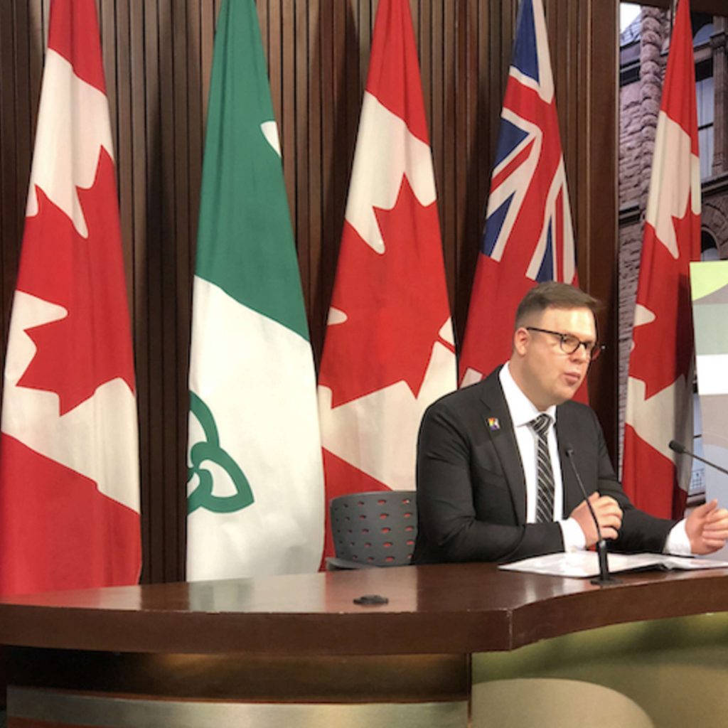 REPORTAGE – Augmentation de 40% des plaintes au commissariat aux services en français de l’Ontario