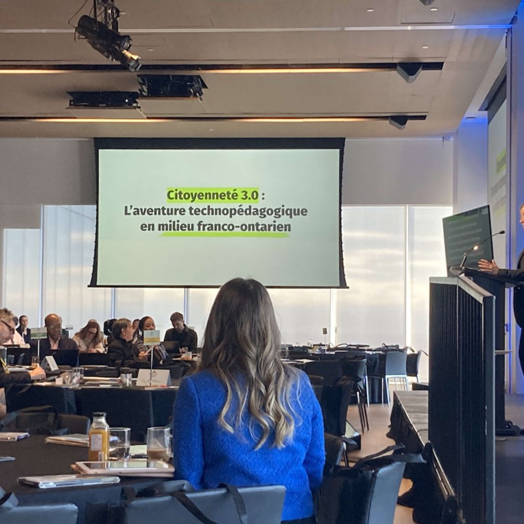 REPORTAGE – L’éducation numérique franco-ontarienne se déploye