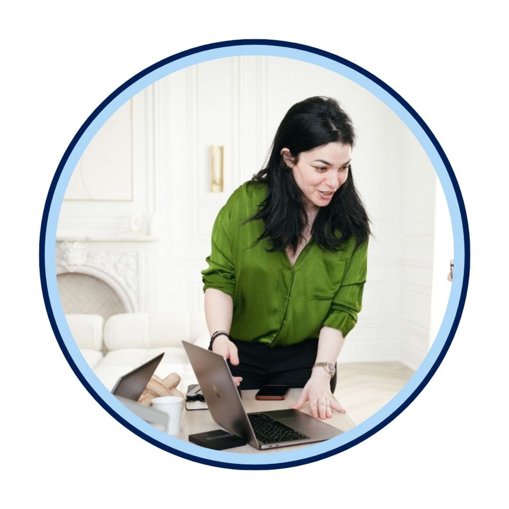 Mariem Akrout, finaliste des prix RelèveON dans la catégorie jeune entrepreneur