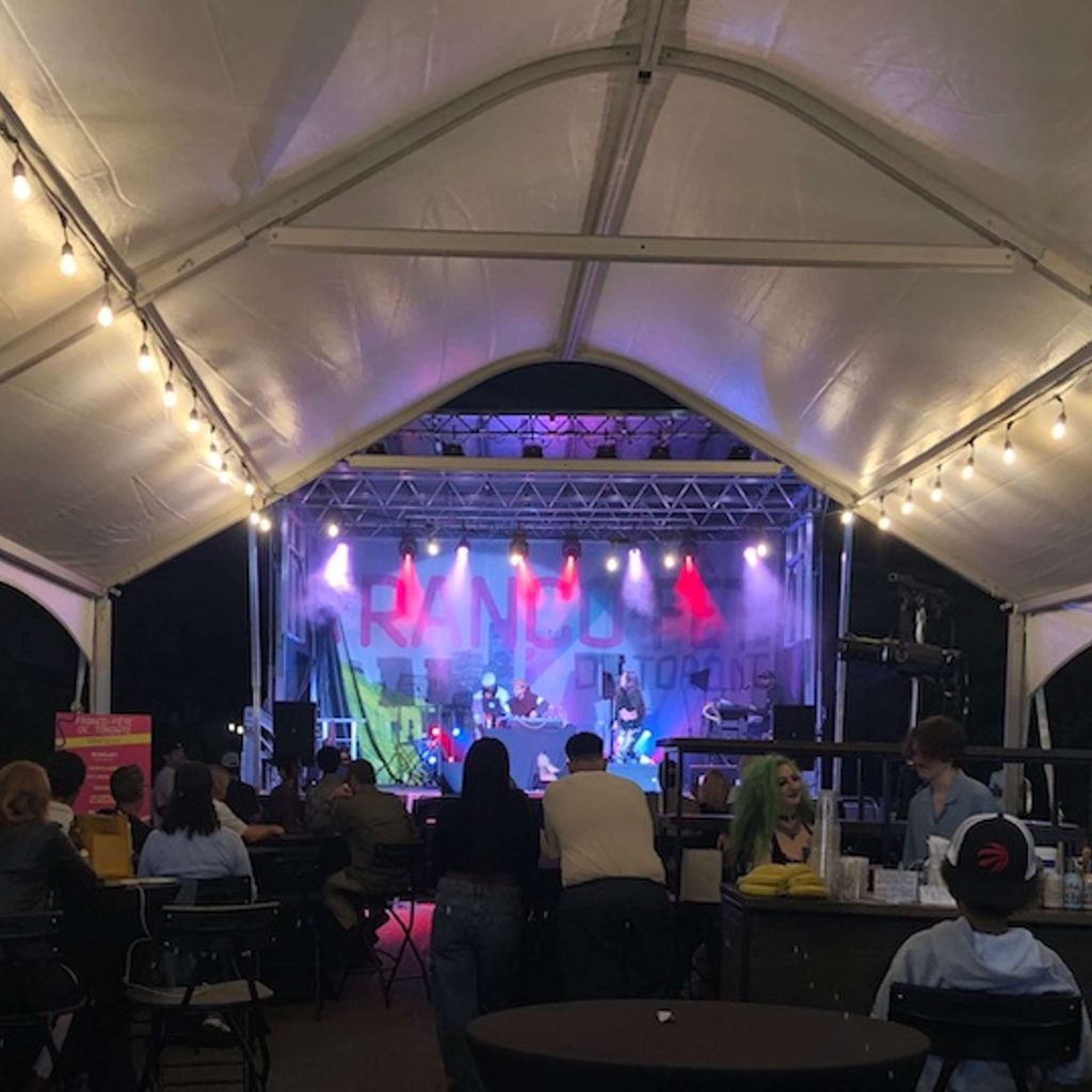 REPORTAGE – Le festival Franco-fête “à bout de bras” met sur pied sa 42è édition