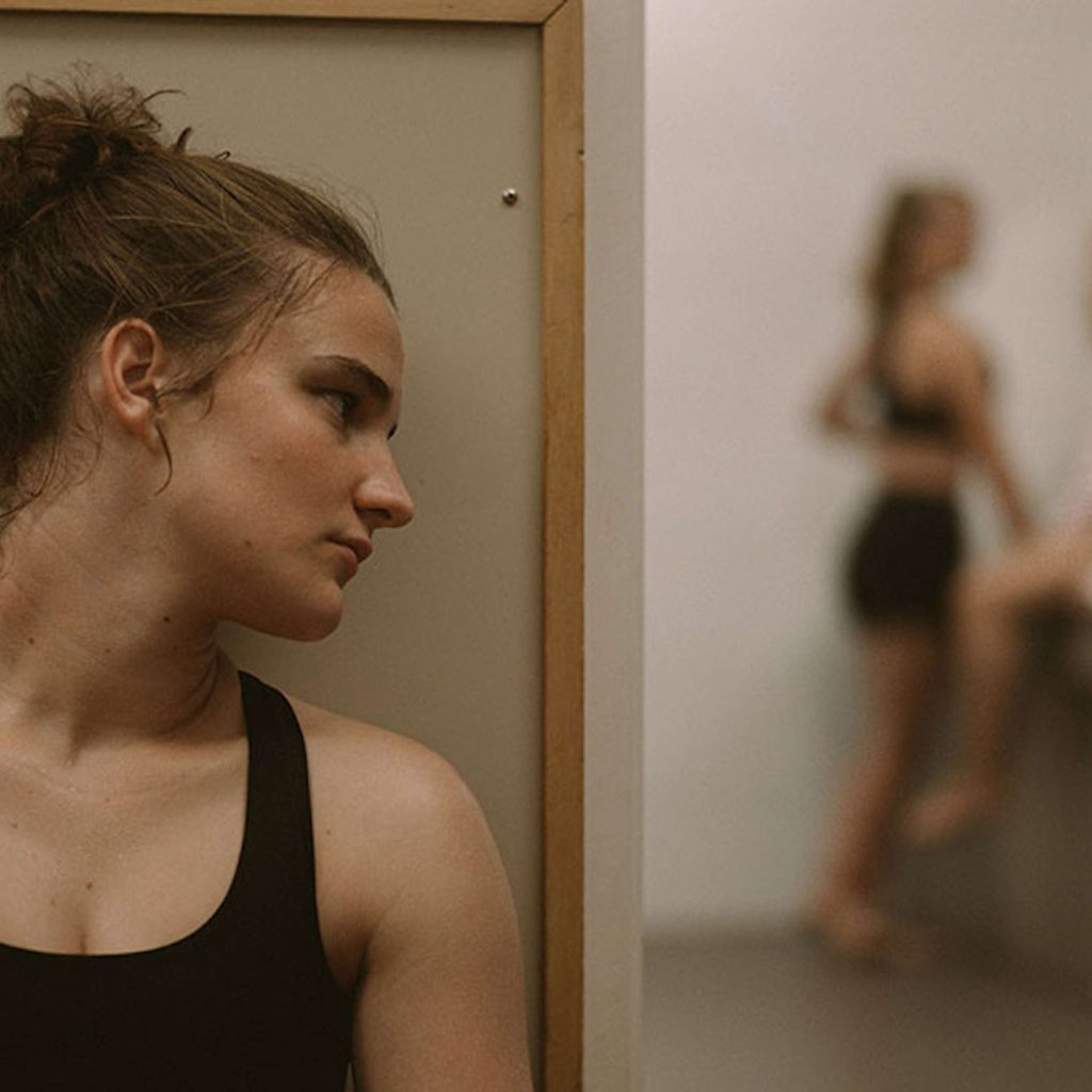 TIFF 24 : “Julie se tait”, un film au silence qui en dit beaucoup