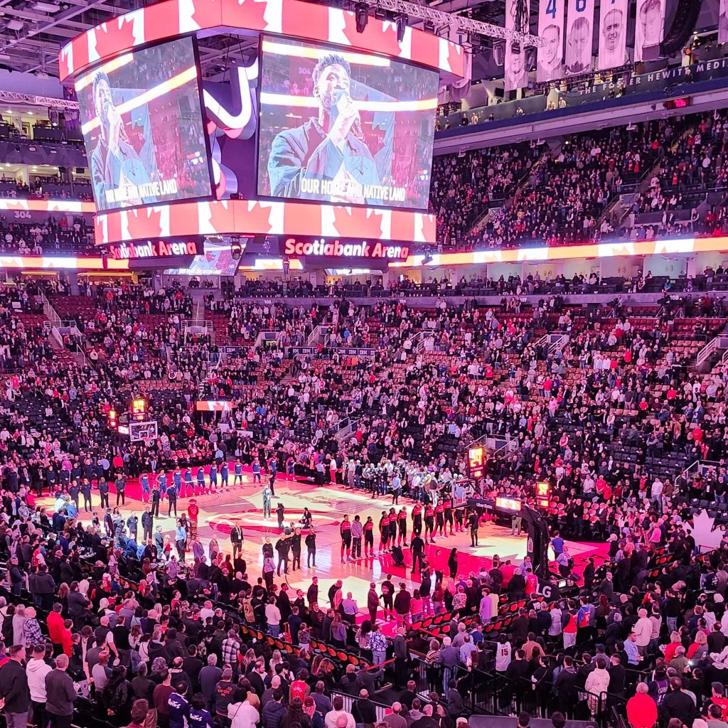 SPORT – Les Raptors dominent les 76ers pour leur première victoire de la saison