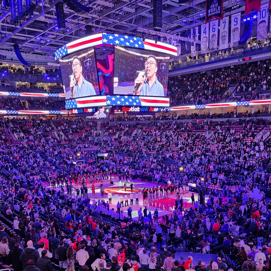 SPORT – Victoire des Raptors : Barrett et Barnes Brillent contre le Heat