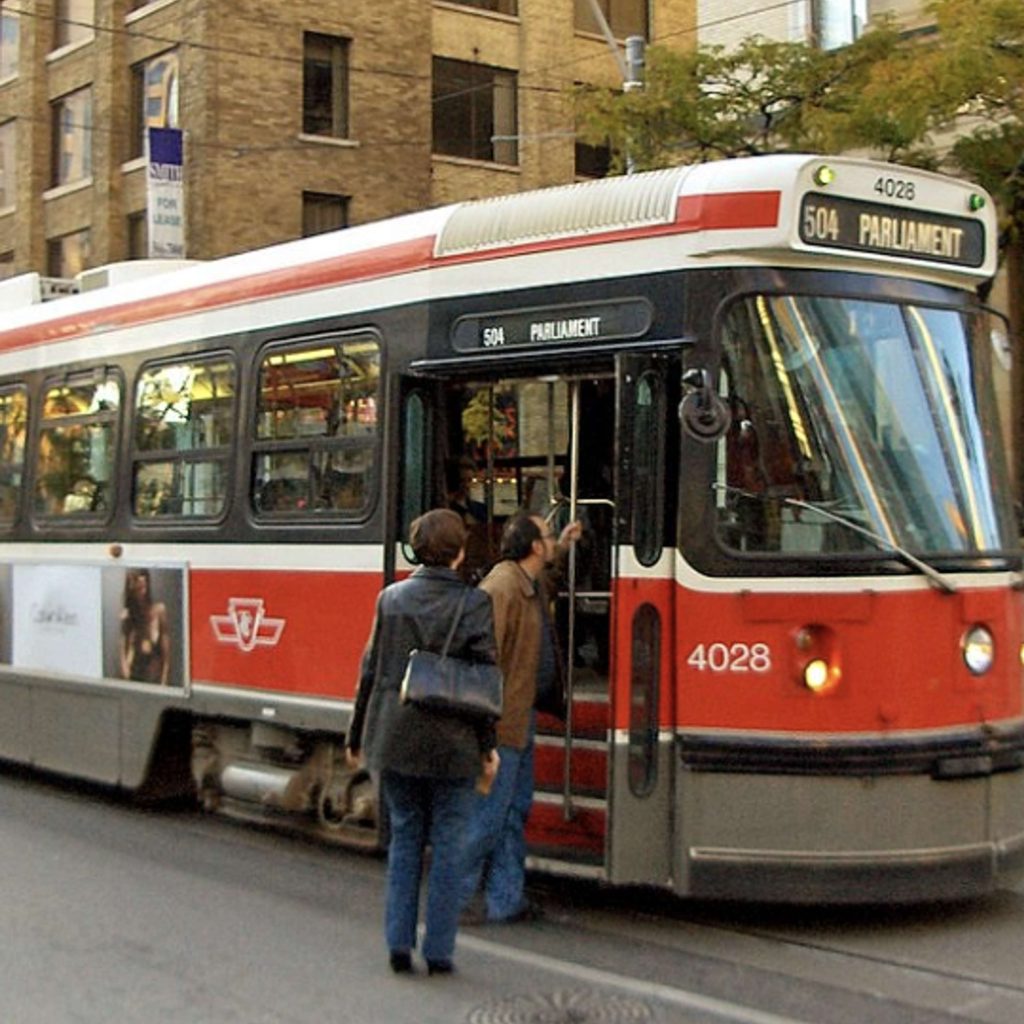 REVUE DE PRESSE – Plongez dans l’actualité torontoise du vendredi 6 décembre