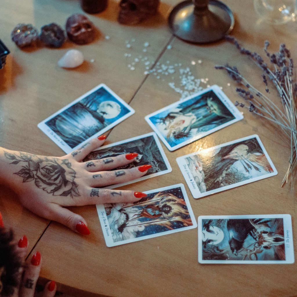 ASTROLOGIE – Découvrez votre horoscope de la semaine ! (Du lundi 26 mai au dimanche 1er juin 2025)