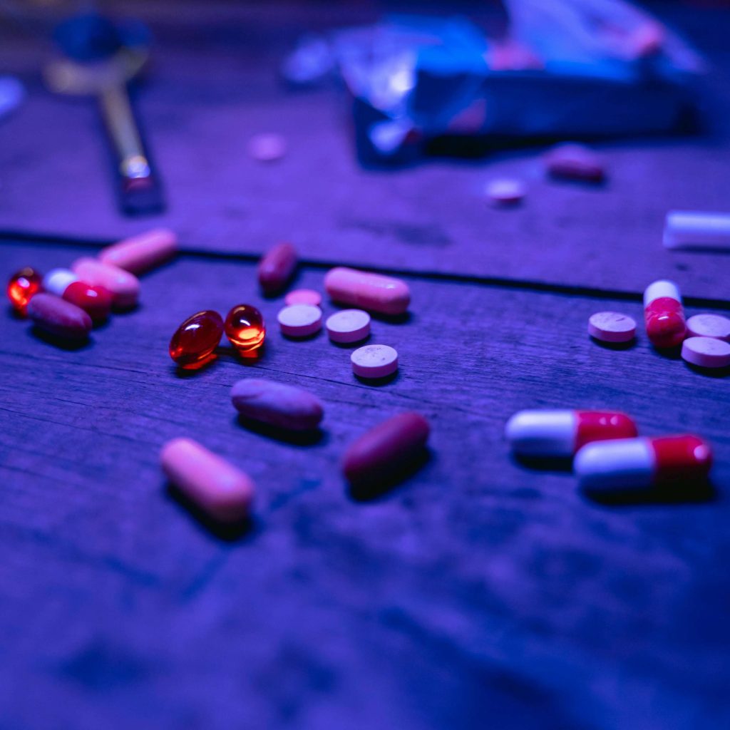 SANTÉ – Journée internationale contre l’abus et le trafic illicite de drogues, comment stopper ce fléau mondial ?