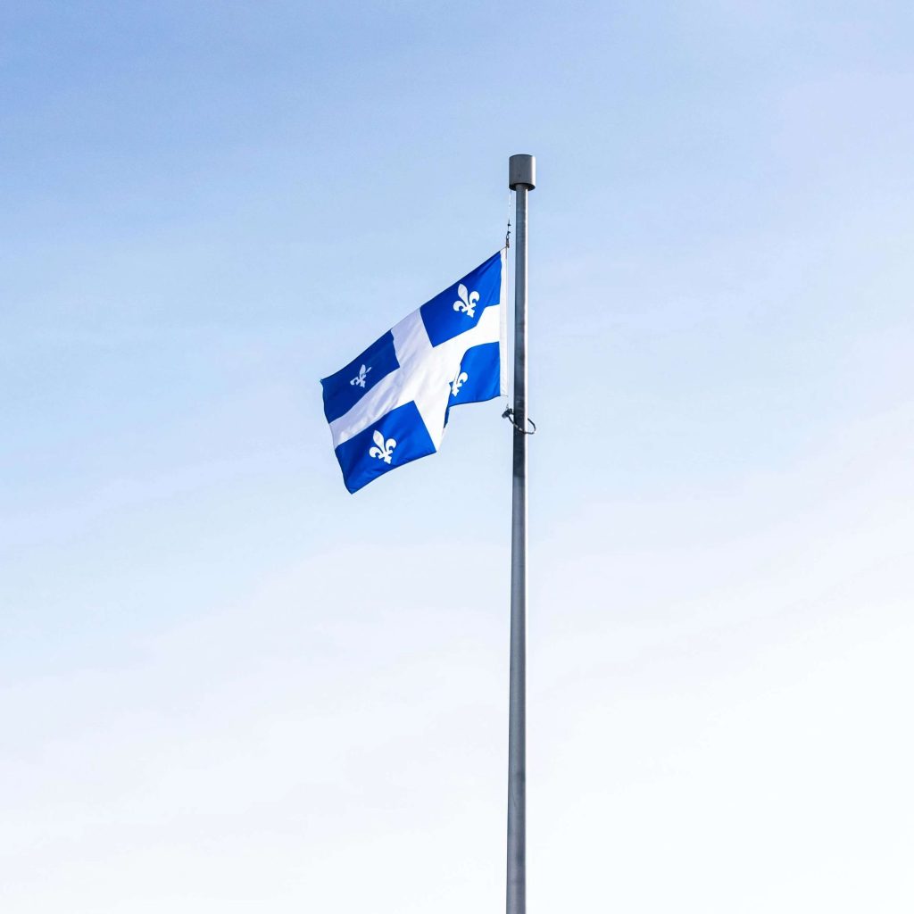 COMMUNAUTÉ – Plongez au cœur de la fête nationale du Québec avec la Saint-Jean-Baptiste !