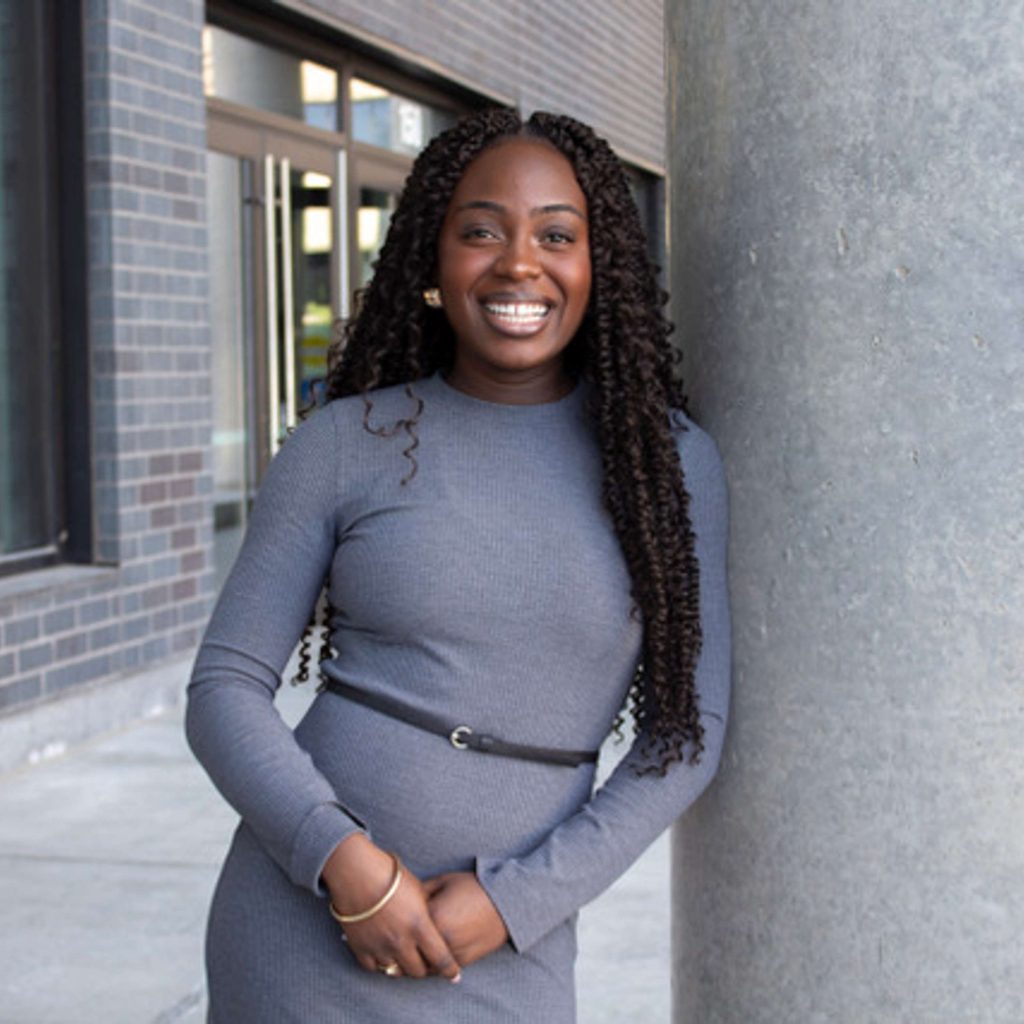 ENTREVUE – Sandra Kemzang, finaliste RelèveON, incarne une jeunesse engagée