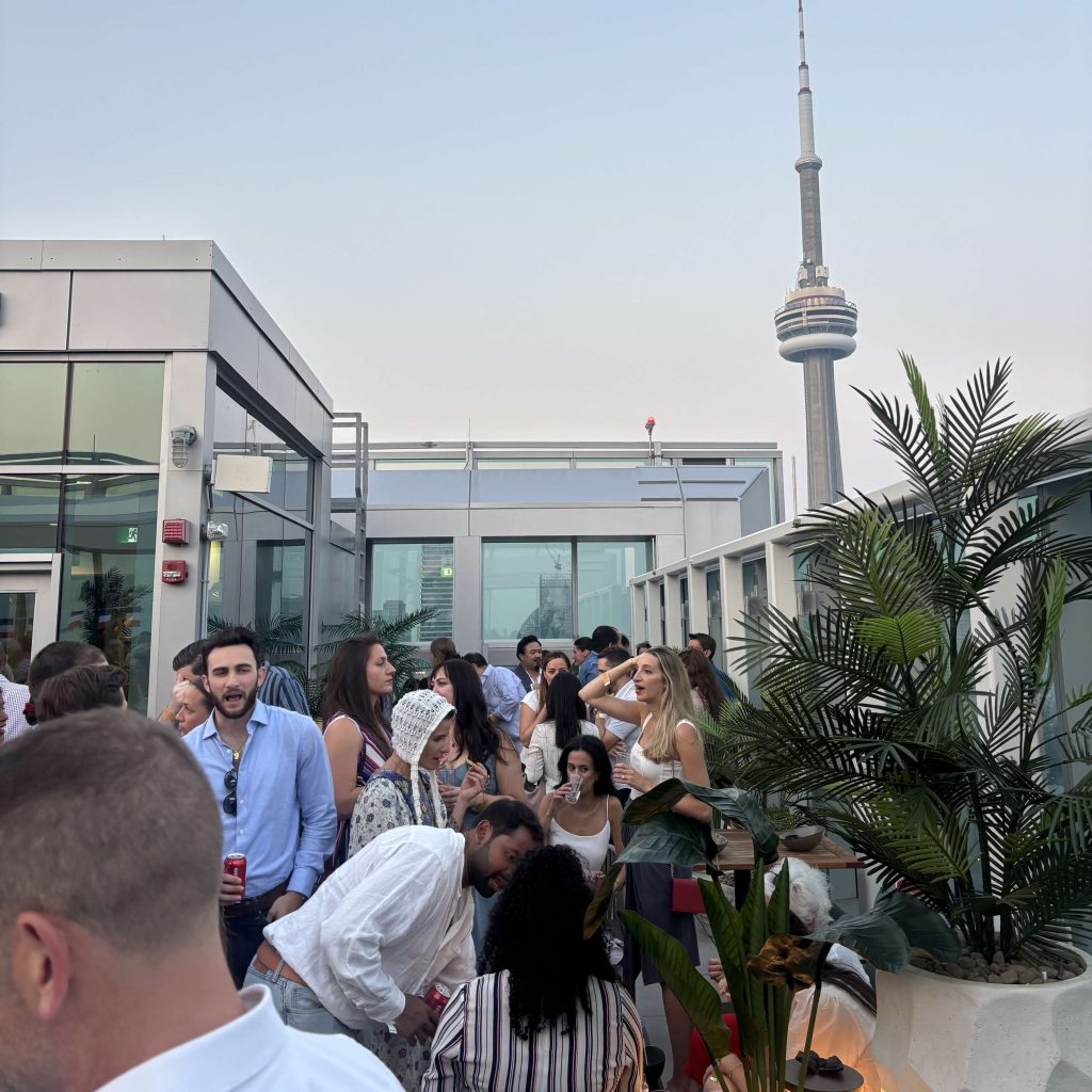 REPORTAGE – La France mise en lumière au sommet de Toronto