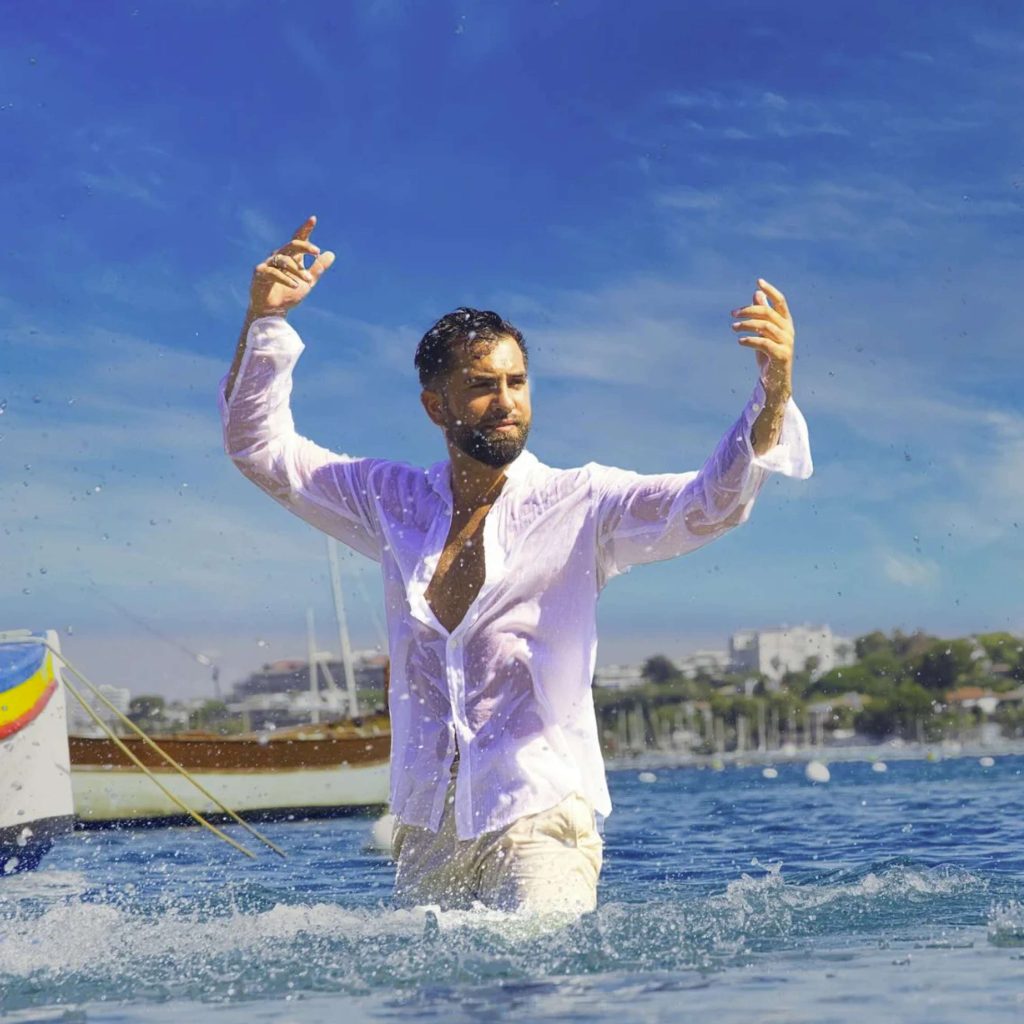 MUSIQUE – Kendji Girac, comment une vidéo postée sur YouTube a changé sa vie ?