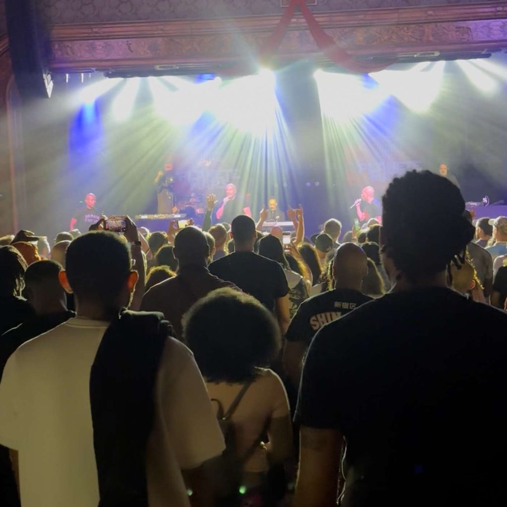 REPORTAGE – IAM enflamme Toronto : retour sur un concert légendaire et clivant