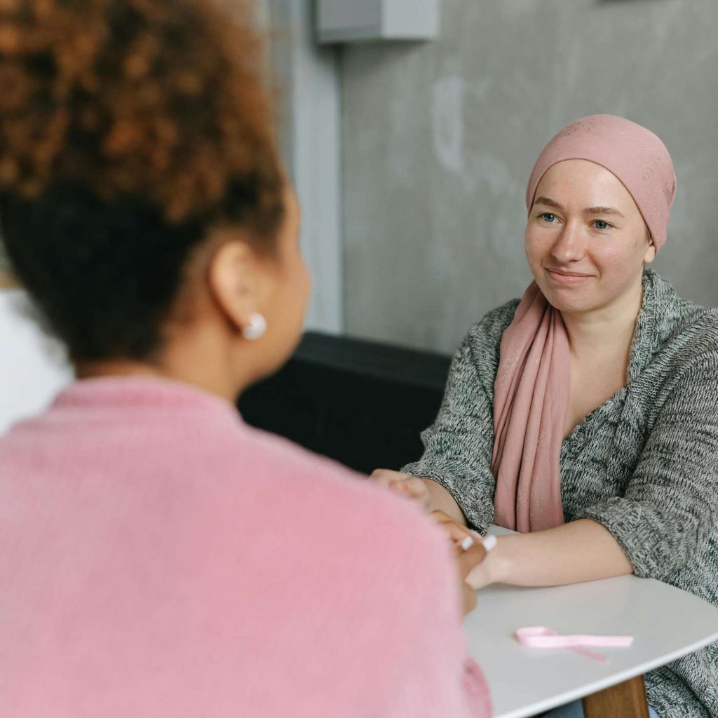 ENTREVUE – Cancer du sein : avancées, espoir et recherche, conversation avec le Dr Denis Soulières