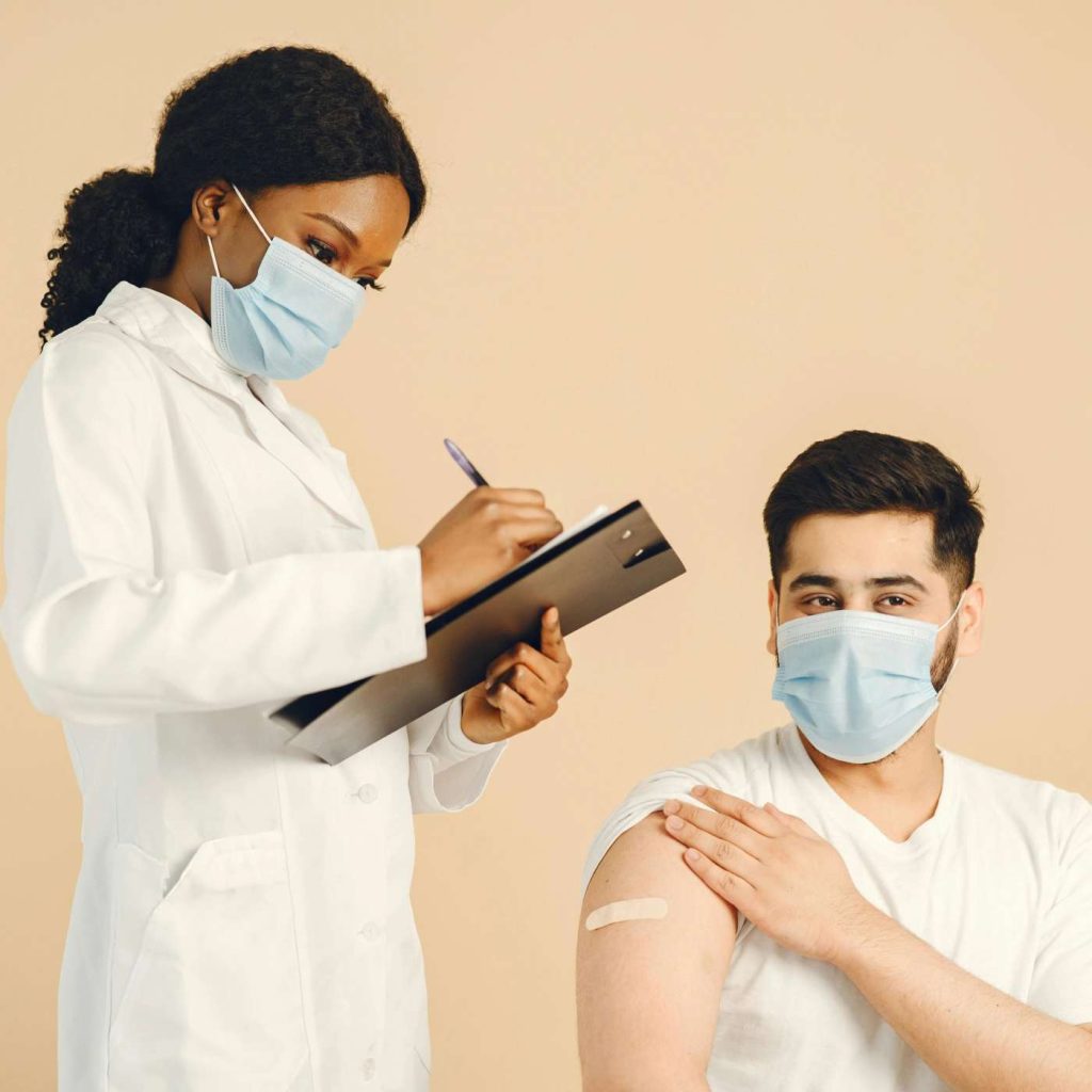 SANTÉ – Pic d’éclosions et d’hospitalisations lié à la COVID-19 au Canada