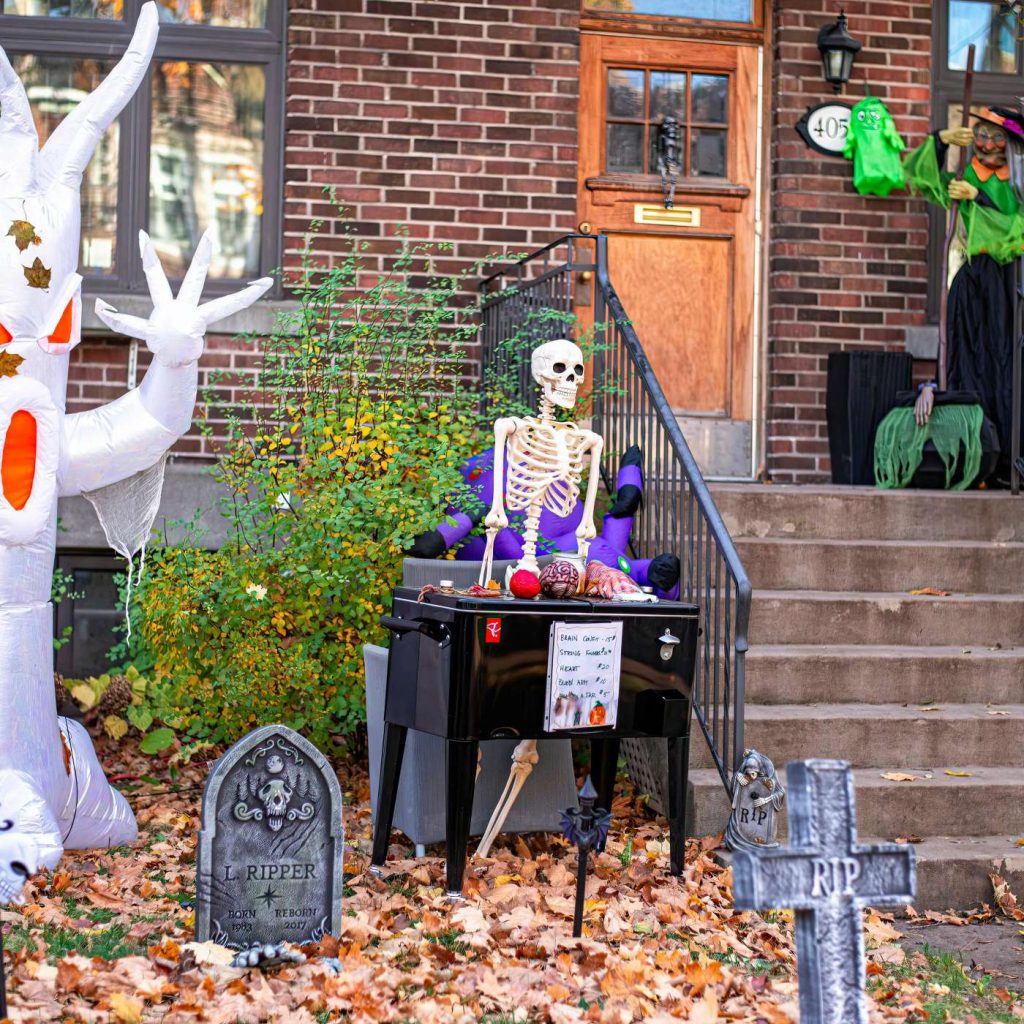 COMMUNAUTÉ – Quels sont les meilleurs quartiers de Toronto pour les décorations d’Halloween ?
